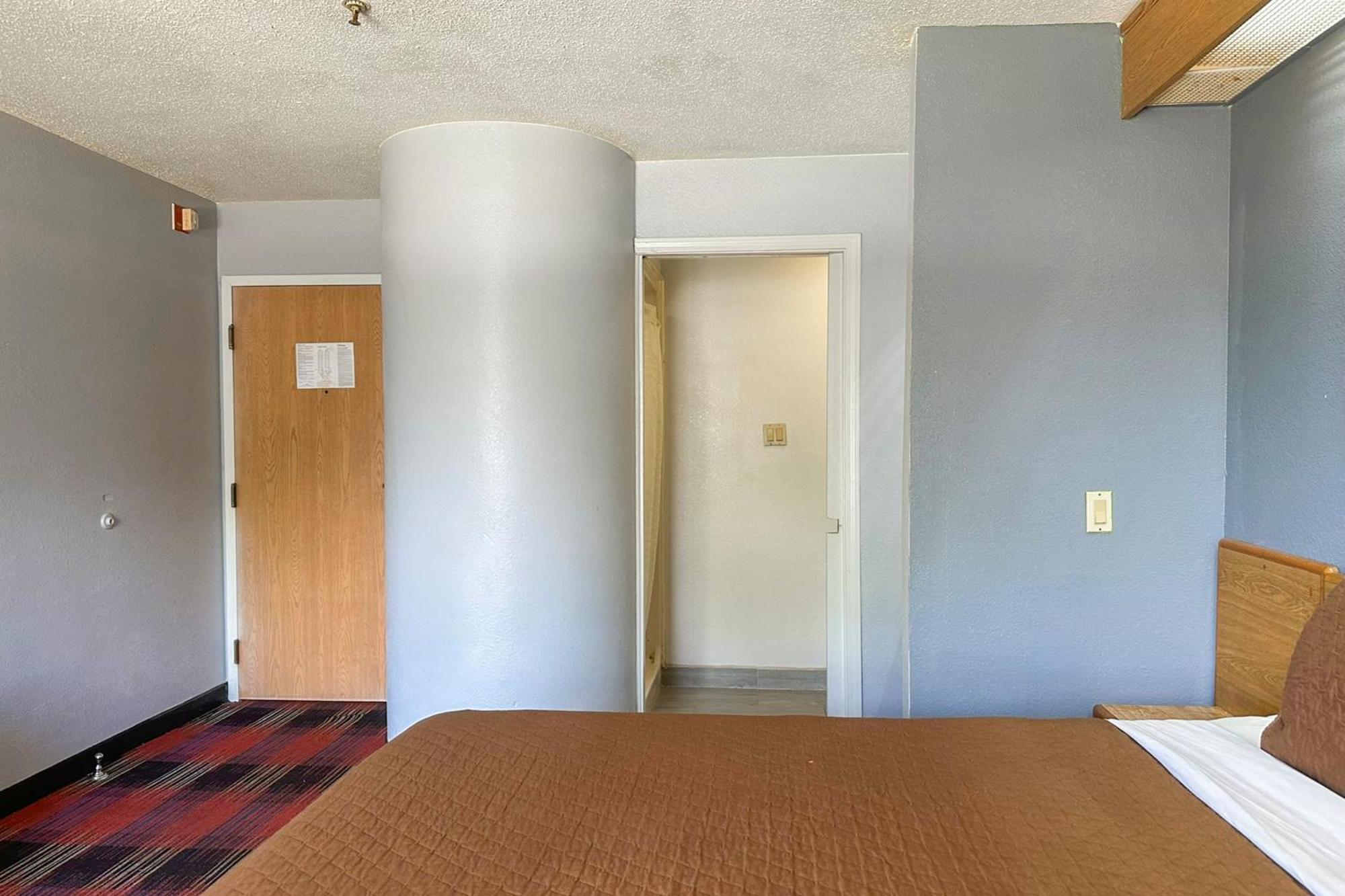 Classic Inn By Oyo I- 240 Near Memphis Airport Экстерьер фото